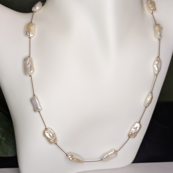 Vintage Artisan Freshwater Pearl Gold Plated Necklace and Earring Set - Picture 3 of 9